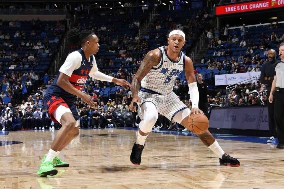 开云官方直播-班凯罗37+5+6追平赛季新高！魔术大胜送奇才6连败 贝恩25分