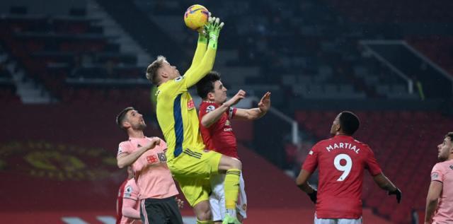 马圭尔：如果裁判看回放 他一定会发现自己犯错了